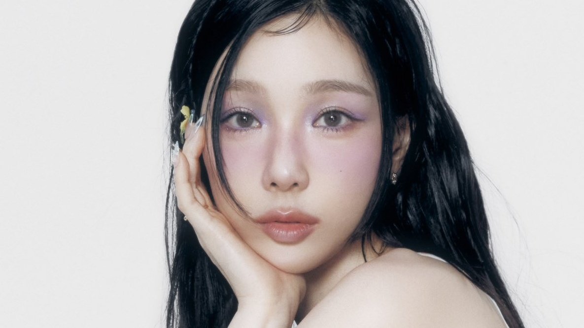 ktysource's tweet image. how pretty she is....