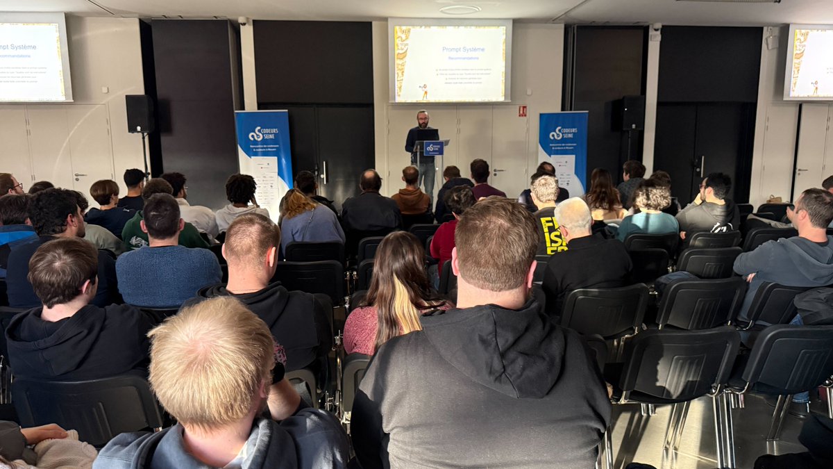 codeursenseine's tweet image. Live‑coding + LLM + vulnérabilités : Gaëtan Eleouet expose les 10 failles que vous n’imaginiez pas. #Codeurs2025