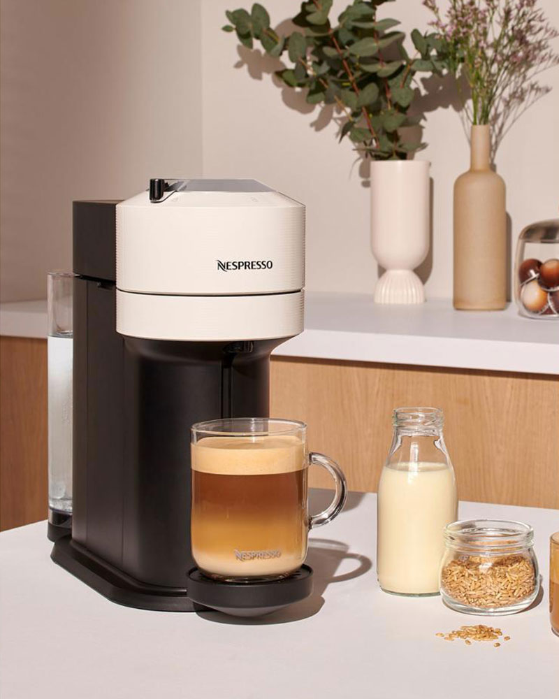 GilesElectrical's tweet image. The brands you love just got better, now with unmissable savings in our Black Friday event ◼️❤️

An iconic kitchen essential or a living room hero, it's right here!

#blackfriday #foodpreparation #latesttechnology #blackfriday2025 #blackfridaydeals #blacknovember