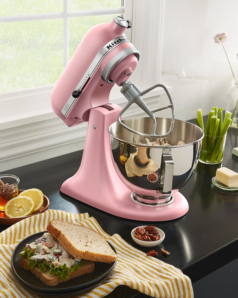 GilesElectrical's tweet image. The brands you love just got better, now with unmissable savings in our Black Friday event ◼️❤️

An iconic kitchen essential or a living room hero, it's right here!

#blackfriday #foodpreparation #latesttechnology #blackfriday2025 #blackfridaydeals #blacknovember