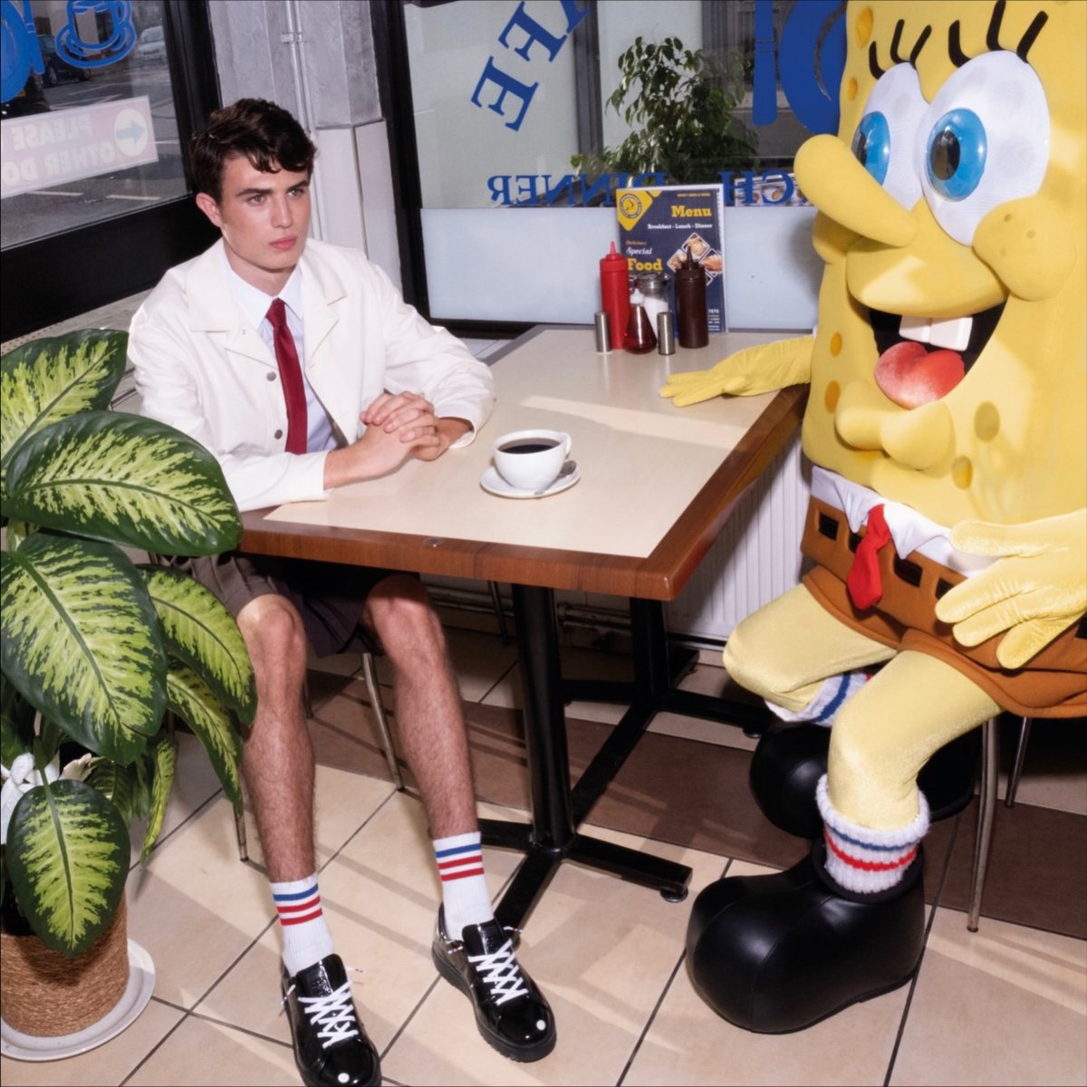 The Adidas x Spongebob Squarepants Stan Smith Freizit - "Black" is now available on our online store - ow.ly/qtFW50XuIft