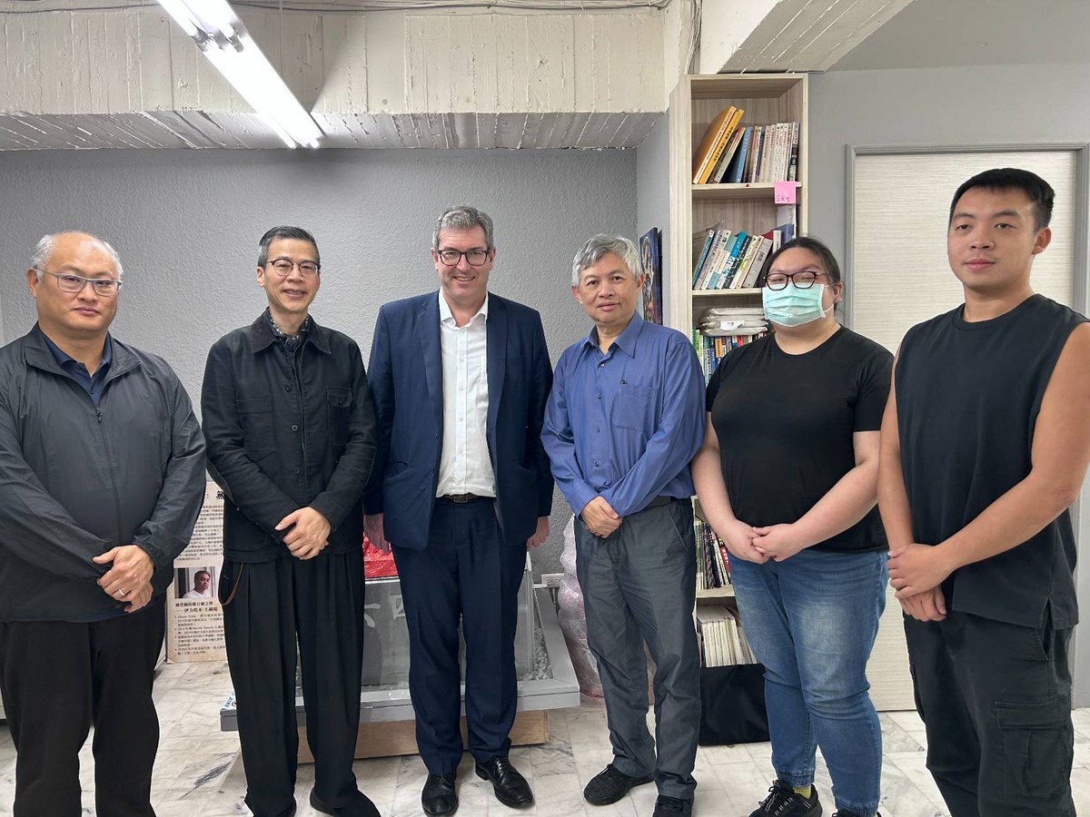 It was a great pleasure to begin my first day in #Taiwan today with a meeting with the excellent New School for Democracy and a great discussion about #HongKong, #Uyghurs, #Tibet, #China, and the challenges facing Taiwan.