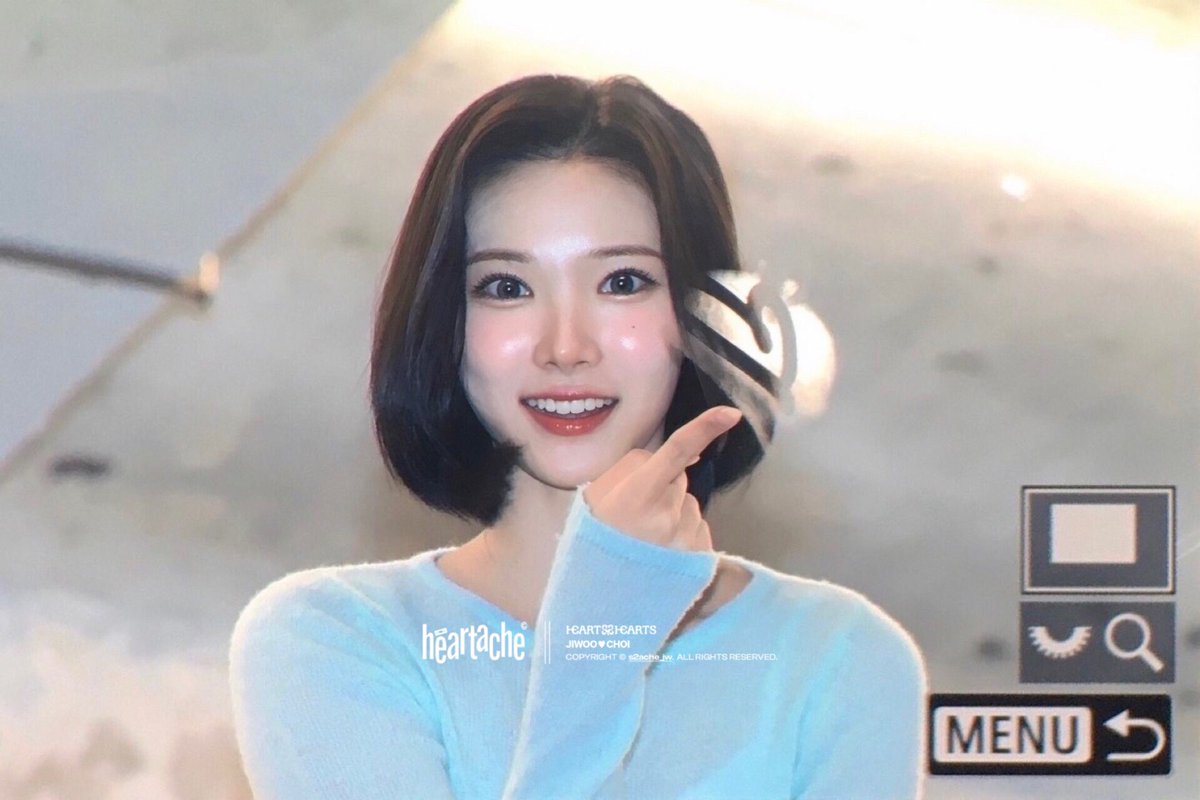 s2ache_jw's tweet image. 251120 🫶
#지우 #JIWOO 
#하츠투하츠 #Hearts2Hearts