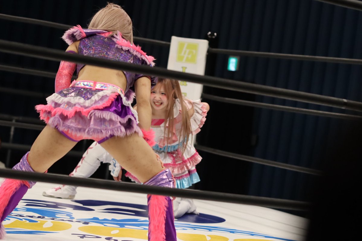Kentaamu's tweet image. 11.20 #wavepro インイタ大会

#しのせ愛梨紗 選手と #咲蘭 選手

2人の攻防が懐かしい。ま、一年も経ってないけど。