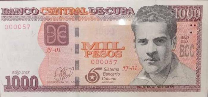 RP_OndaAlegria's tweet image. 🏛🪙| @BancoCentralCub anuncia circulación especial de nuevo billete de 1000 pesos

ℹ️ Ampliamos la información en el sitio web de #RadioProgreso #LaOndaDeLaAlegría 👇🔗 radioprogreso.icrt.cu/banco-central-…

#Cuba #EmisiónEspecial #RadioCubana #SonidoParaVer #Noticias #Actualidad