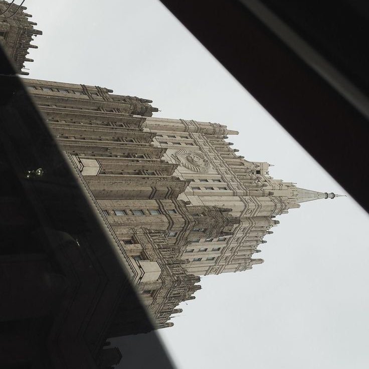 itdiorgurl's tweet image. live everyday like a gift