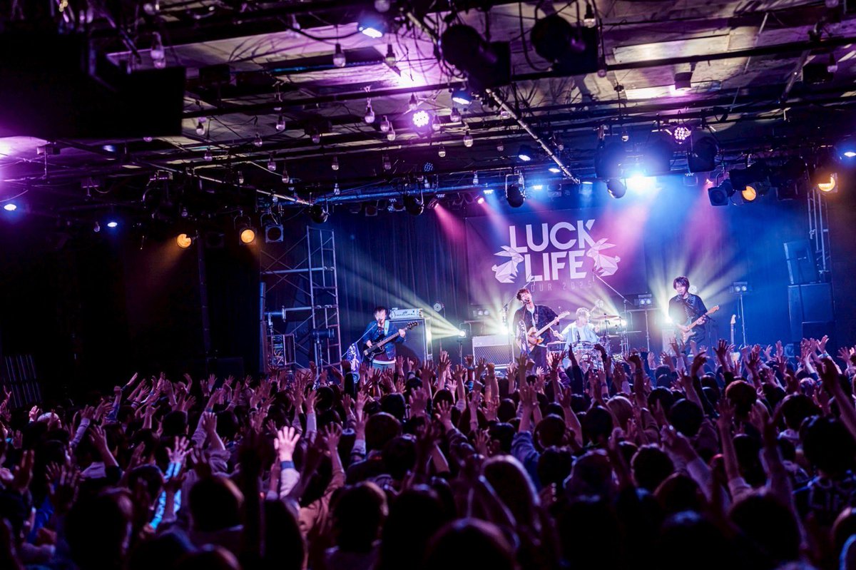 lucklife_info's tweet image. ╭━━━━━━━━━━━━━━━╮
　「ラックライフ TOUR 2025」🐇
╰━━━━━━━━━━━━━━━╯

11/20(木) @恵比寿LIQUIDROOM
無事に終演いたしました！

ご来場頂いた皆様、関係スタッフの皆様、恵比寿LIQUIDROOMの皆様、ありがとうございました！！…
