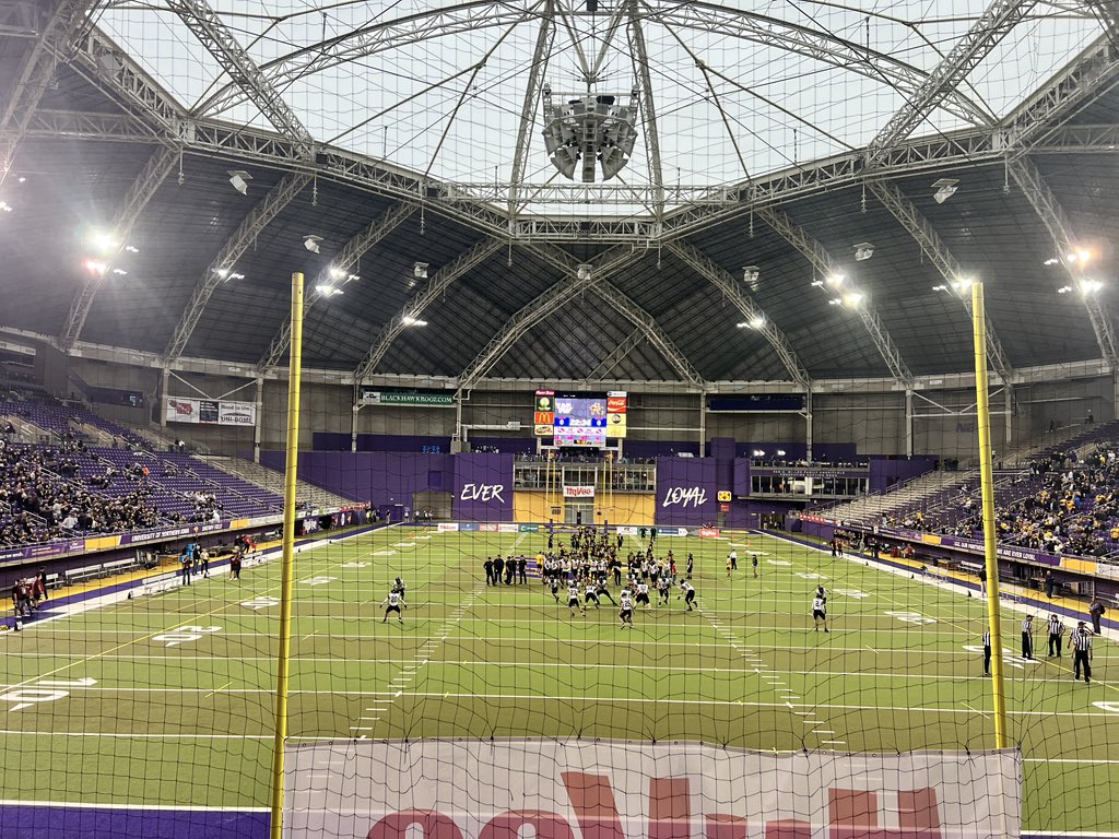 peterburtnett's tweet image. It’s time to crown a state champion!

8-Player Final as No. 2 Woodbine (11-0) faces No. 1 Bishop Garrigan (12-0)

The top two teams all season meet for the ultimate prize 🏆 

Kickoff 9:30 am