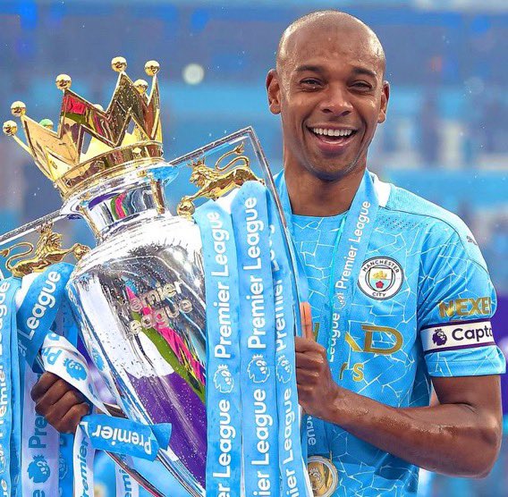 centregoals's tweet image. 🚨🚨| BREAKING: Fernandinho has RETIRED from football! 🇧🇷👋

[@geglobo]
