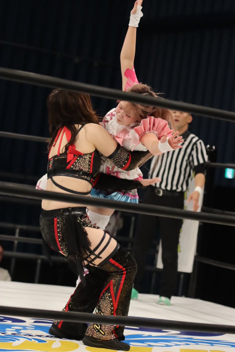 Kentaamu's tweet image. 11.20 #wavepro インイタ大会

#しのせ愛梨紗 選手

#桜花由美 選手とは初の対戦。