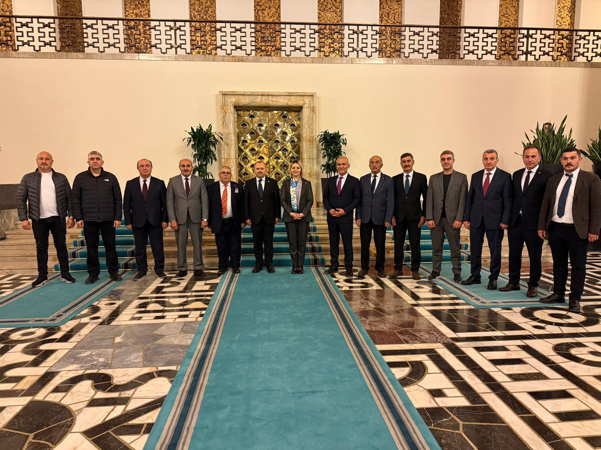 serap_ekmekci's tweet image. Gençlik ve Spor Bakanımız Sayın @OA_BAK ile Devrekani, İnebolu , Pınarbaşı belediye başkanları , ilçe başkanlarımız, Daday ve Cide İlçe başkanlarımız ve teşkilat mensuplarımız ile verimli bir toplantı gerçekleştirdik…

Merkez ve ilçelerimizin ihtiyaçlarını tek tek aktardık.…