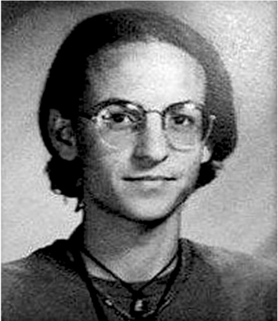 بنجامـیـنــ‌ باتـِـنــ | Benjamin | (@benjaminbuttonw) on Twitter photo 