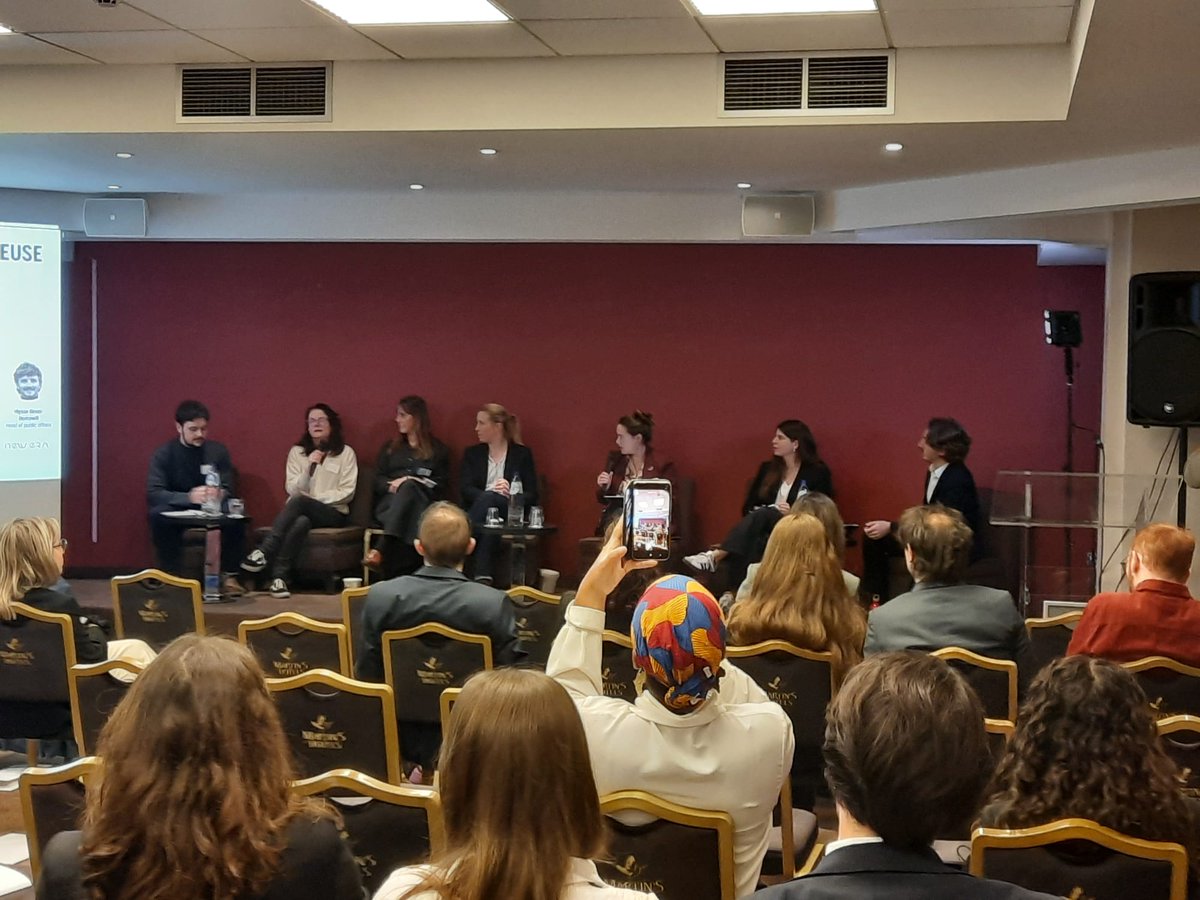 SafeFoodEurope's tweet image. Discussing the benefits of packaging reuse, with the expert panel of @R3PACK_EU. Plastic reuse and plastic substitution through fibre-based packaging are key parts of this 3-year-long Horizon project.