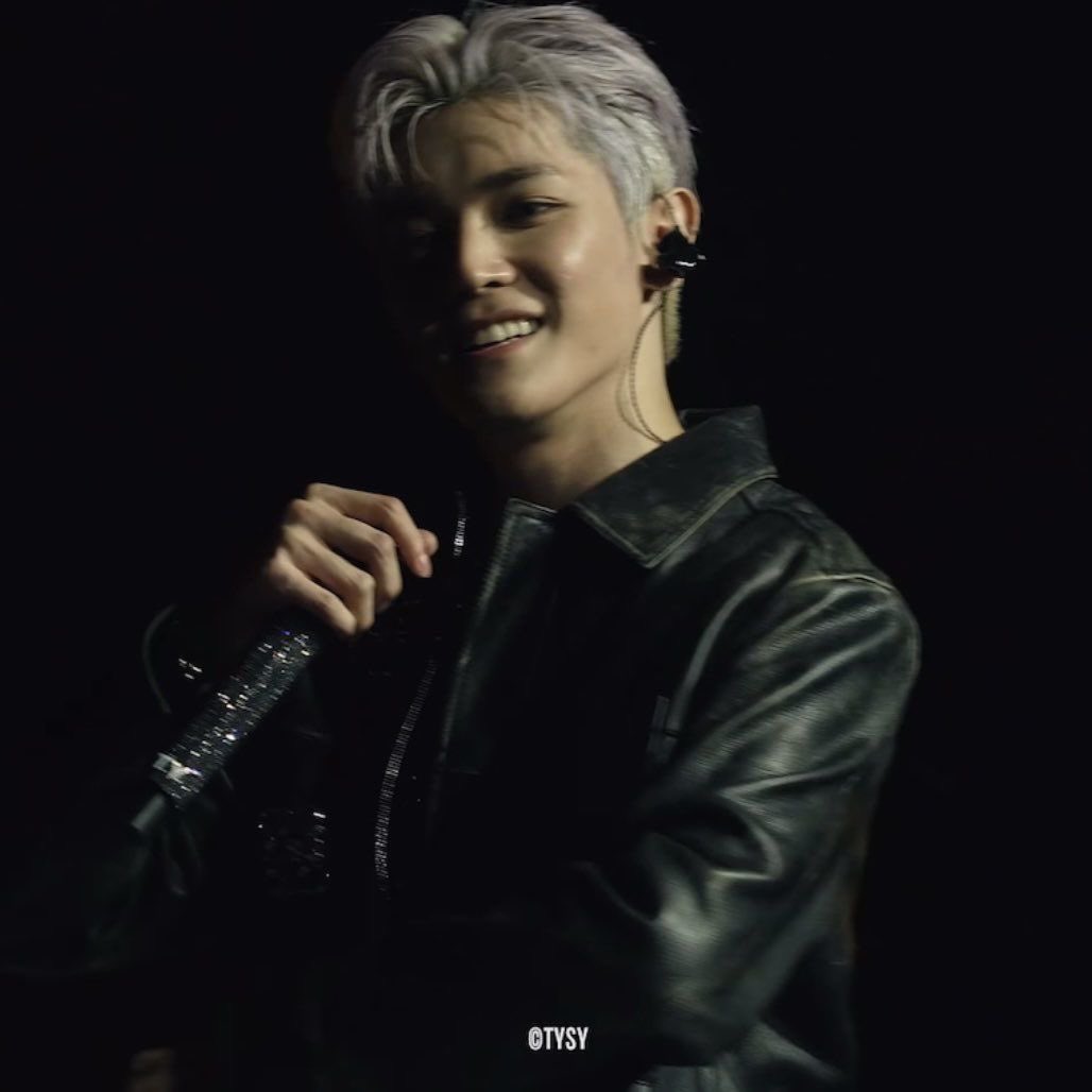 tenstae's tweet image. hes soooo beautiful