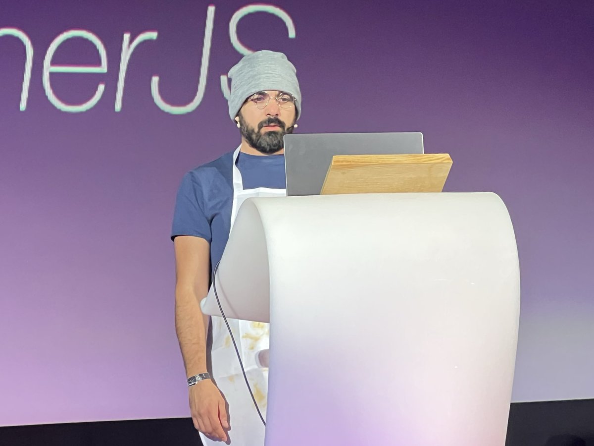 ManfredSteyer's tweet image. Now, at @aiPolandConf, my friend and GDE fellow @yjaaidi provides a smart alternative to spec-driven development.