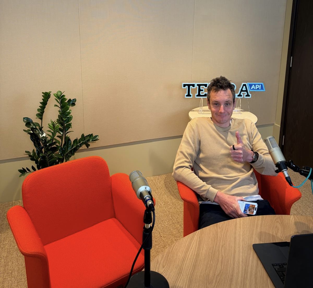 kyriakosel's tweet image. Media backstage