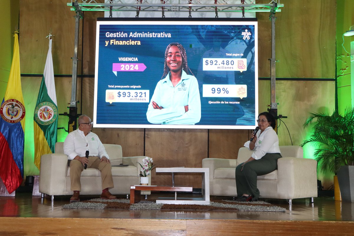 senahuila's tweet image. #SENARindeCuentas2025 | 📸 Así se vivió nuestra Audiencia Pública de Rendición de Cuentas, un espacio de diálogo con la ciudadanía para presentar los avances del #SENAHuila donde compartimos resultados que impulsan formación, empleo, emprendimiento e innovación.💚