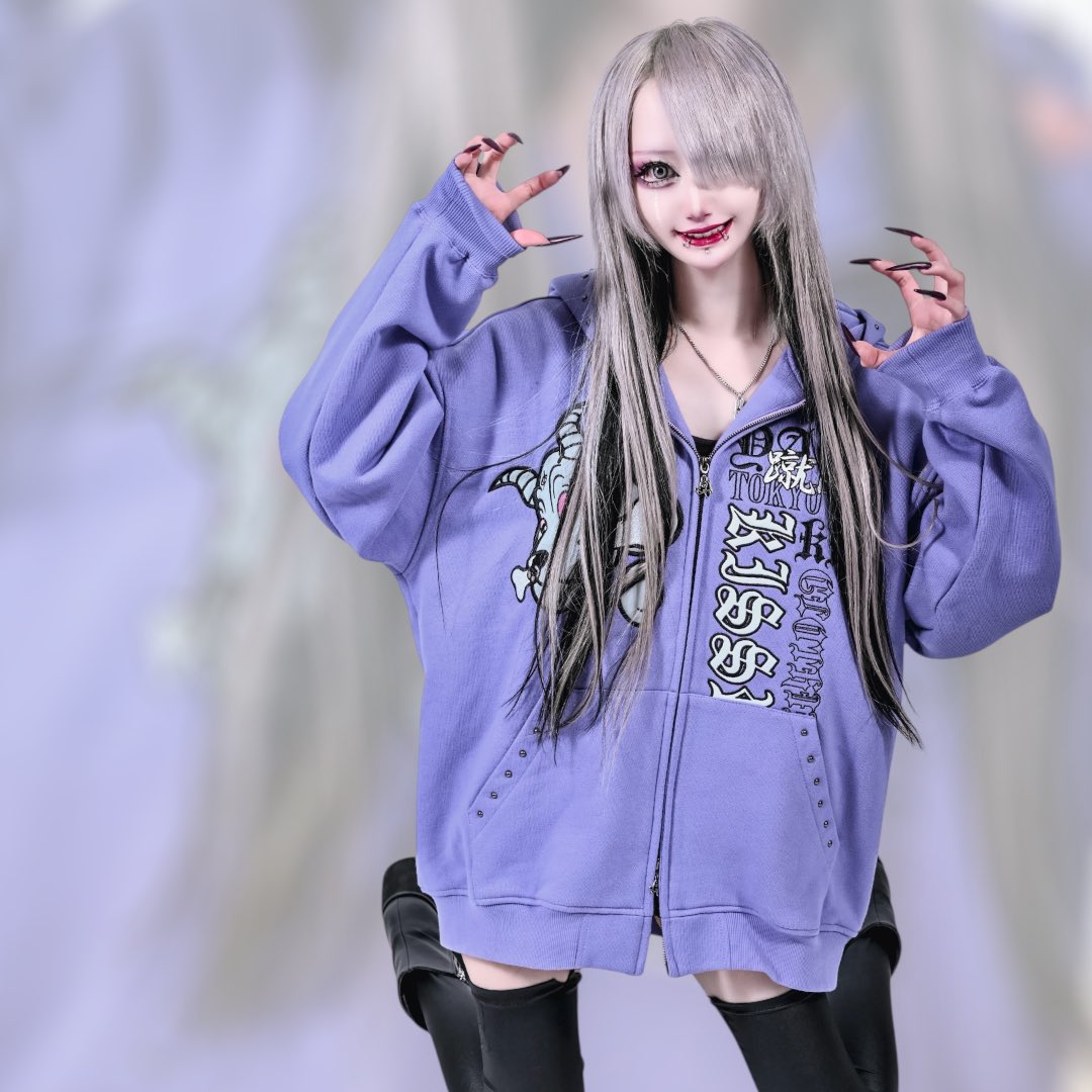 推しが紫の人はこのパーカーを着てアピールしよ〜( 💜´꒳`*)