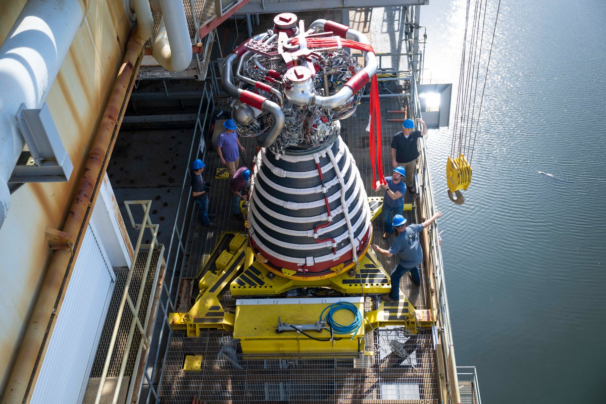 NASAStennis's tweet image. Can you spot the gator? 👀

We were out capturing the action during a recent RS-25 engine removal at NASA Stennis, but something extra made its way into the frame…

Before we share the full photo set on Friday, we are challenging you:

Can you spot the gator in the photos? 🐊