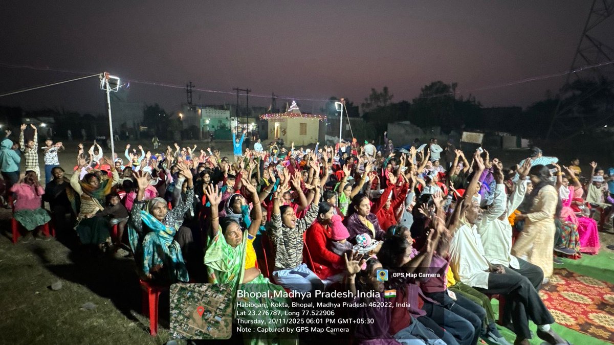 JSTomarAAP's tweet image. आम आदमी पार्टी द्वारा जारी मध्य प्रदेश जोड़ो अभियान के तहत वरिष्ठ पार्टी नेता डॉ रविकांत द्विवेदी द्वारा दुर्गा चौक न्यू ट्रांसपोर्ट नगर भोपाल में की गई जनसभा। 
गत दिनों शुरू हुए मध्य प्रदेश जोड़ो अभियान के तहत आयोजित सभाओं की श्रृंखला में ये थी प्रदेश में 62वीं जनसभा।…