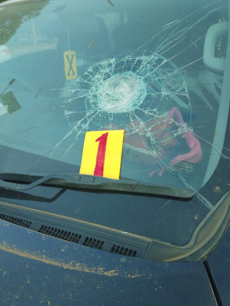 swiftpub's tweet image. UPDATE: About 32 NUP supporters were arrested yesteday in Arua as party presidential flag bearer Robert Kyagulanyi campaigned in the area.  

In a statement, police said the suspects who are being charged with vandalising police vehicles,  were arrested following CCTV analysis,…