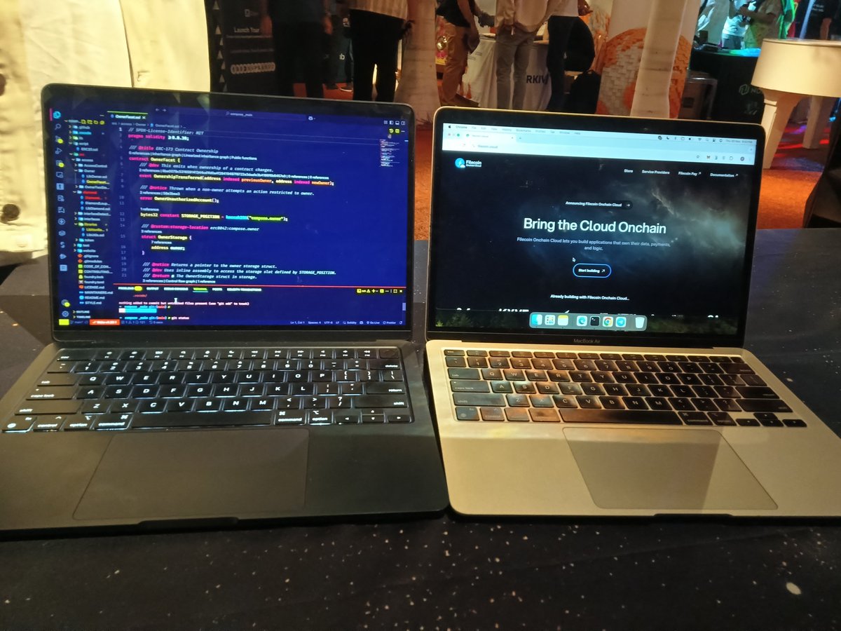 Great catching up my brother <a href="/callMeRishhh/">Rishhh</a> at the <a href="/ETHGlobal/">ETHGlobal</a> pragma <a href="/Filecoin/">Filecoin</a> booth.

Great discussion on Filecoin Onchain cloud, smart contract AND offcourse food.

Don't forget to play his game crimefiles.app completely gasless and free to play.