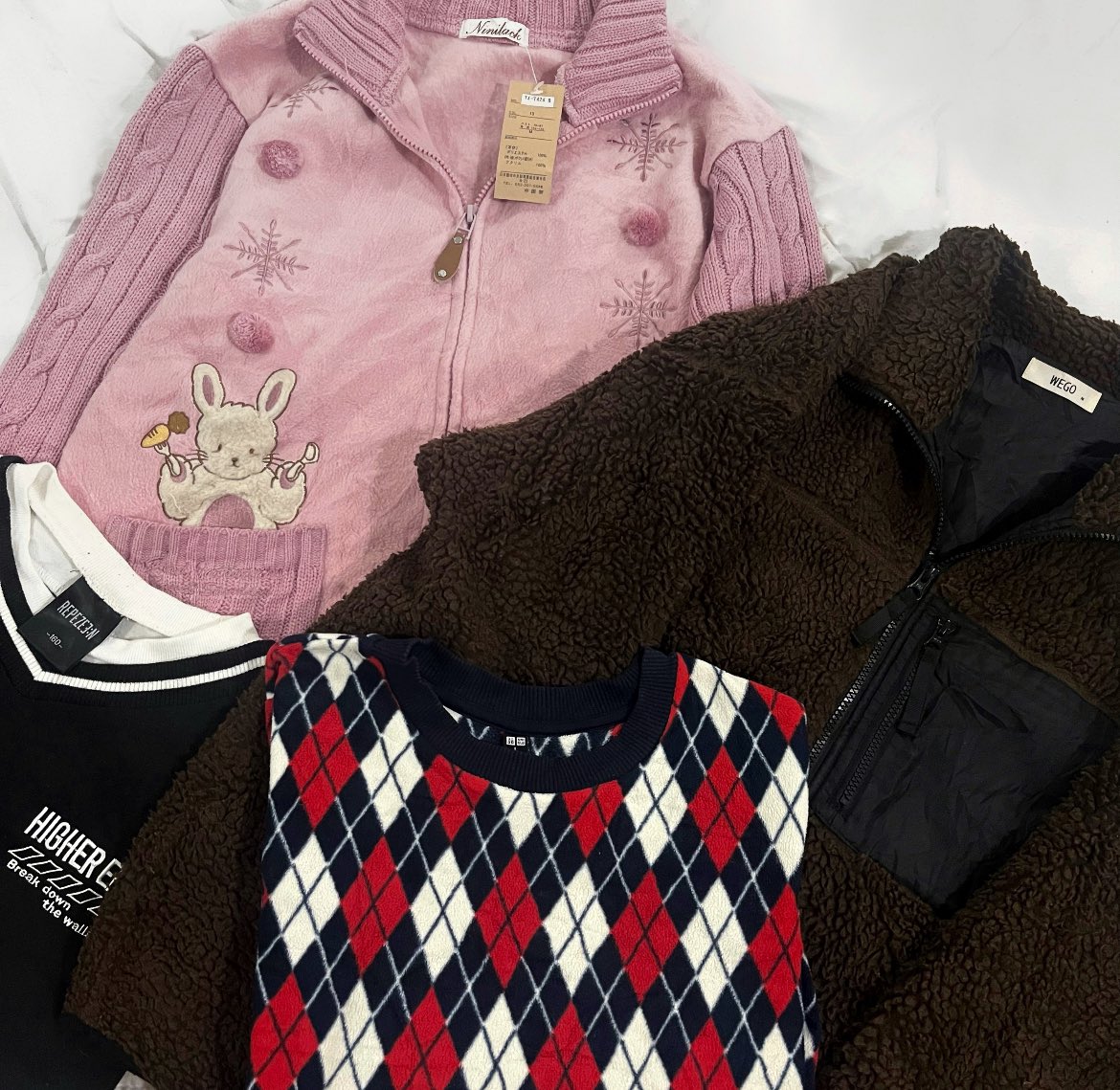 merrygoround_s's tweet photo. 🍓รี+ปัก สุ่มแจกเสื้อฟรี
พรุ่งนี้มาเติมงานให้ค่า ใครไม่ทันรอบที่แล้วรอเอฟกันเลย น่ารักมากก ❄️

Uniqlo GU My Melody Wego แบรนด์ญี่ปุ่นอื่นๆ ౨ৎ｡˚
🍩ลงพรุ่งนี้ (ศุกร์) 21.00 น. กดใจเรียกค่า

#ส่งต่อเสื้อผ้า #ส่งต่อเสื้อผ้ามือสอง #เสื้อผ้ามือสอง #ส่งต่อสเวตเตอร์ #สเวตเตอร์มือสอง https://t.co/gHFf83td4Y