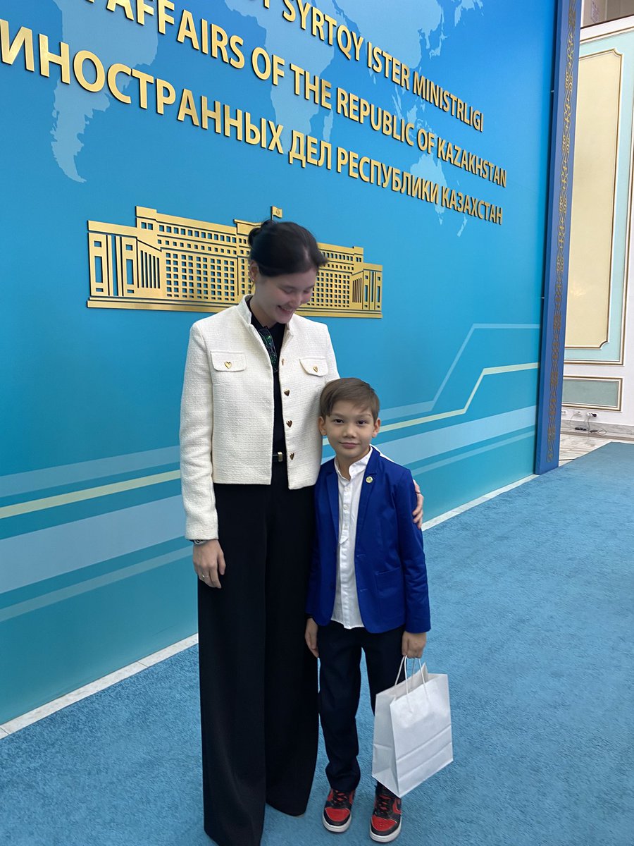 officialuali's tweet photo. Happy Universal Children’s Day! Today we welcomed children to hear their voices and ideas on how to advance child rights in our country. 

#UniversalChildrensDay #ChildRights #UN #Kazakhstan #ForEveryChild https://t.co/wX3QdSa7kQ