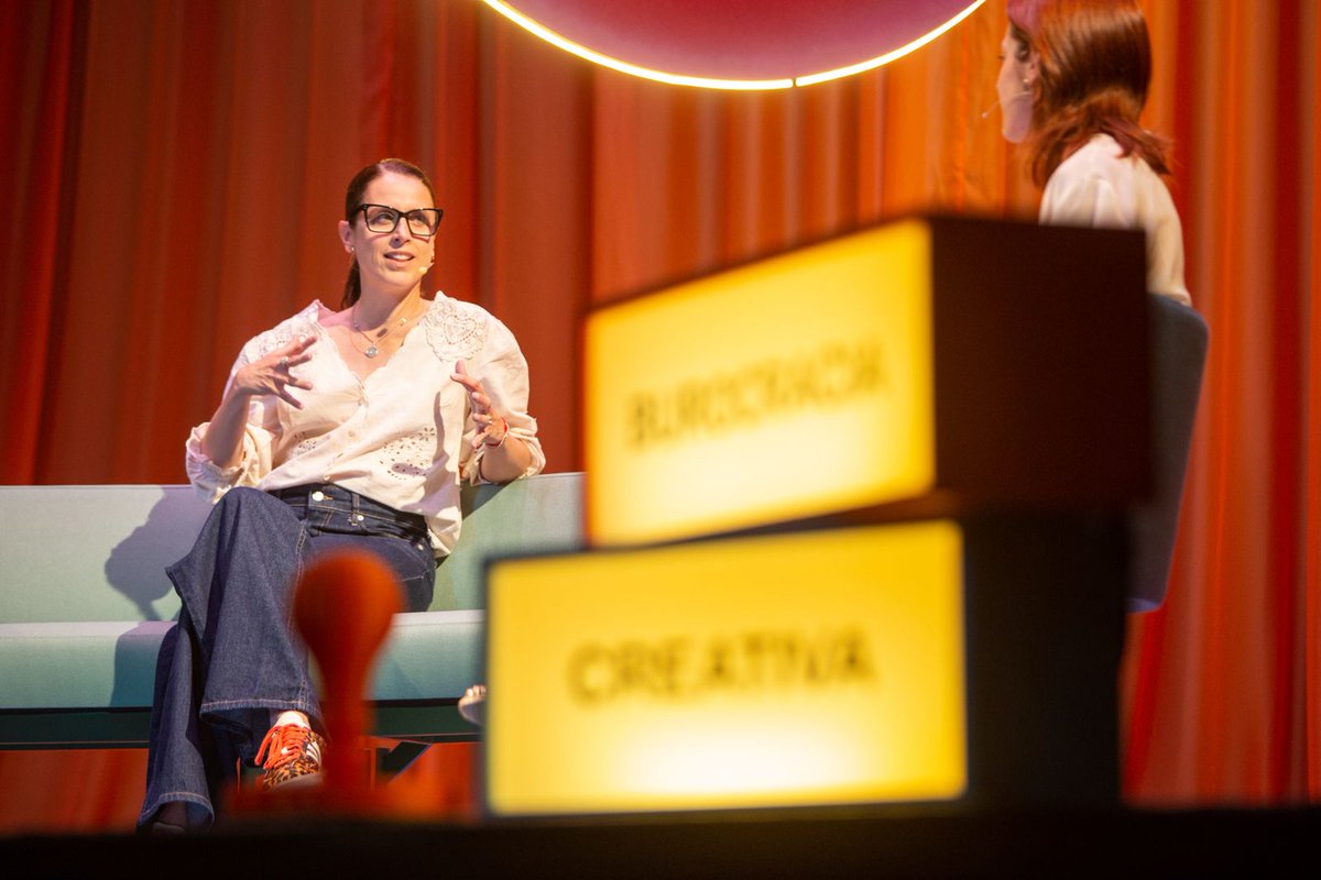 Hacer que las cosas pasen,
<a href="/RiccettoMaria/">Maria Riccetto</a> y su experiencia en el SODRE 🩰