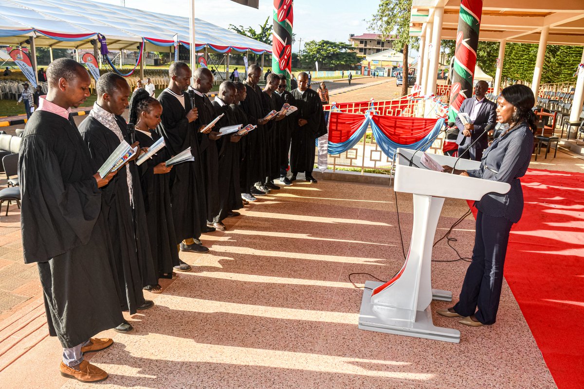 chuka__uni's tweet image. If today is rehearsal, tomorrow is history! Seeing everything come together makes it finally feel real. The gowns, the energy, the proud faces,  it’s the beginning of the end and the start of something new. #knowledgeiswealth #chukauniversity #chukauniclassof2025…