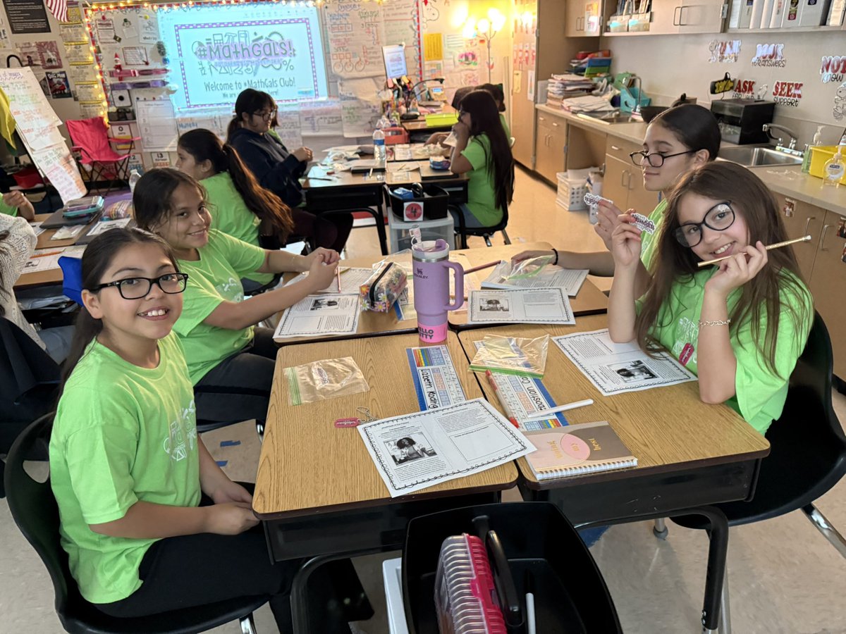 MrsFriendTweets's tweet image. A powerful day for our Gator Math Gals! From exploring decimals through a choral count to learning from architect Candace Seda, our girls saw just how far math can take them. 🌟📊✨ #PisdMathGals #GirlsInSTEM #PISDMathChat