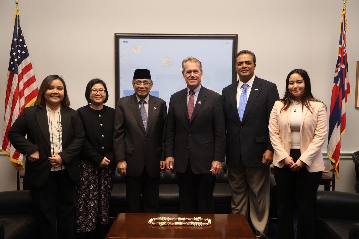 RepEdCase's tweet image. Indonesia, a vast and diverse country of 280 million people and the world’s third-largest democracy (after India and our country), is part of our Indo-Pacific ‘ohana and our critical partner in mutual defense, trade and other international efforts. I met with H.E. Dwisuryo…