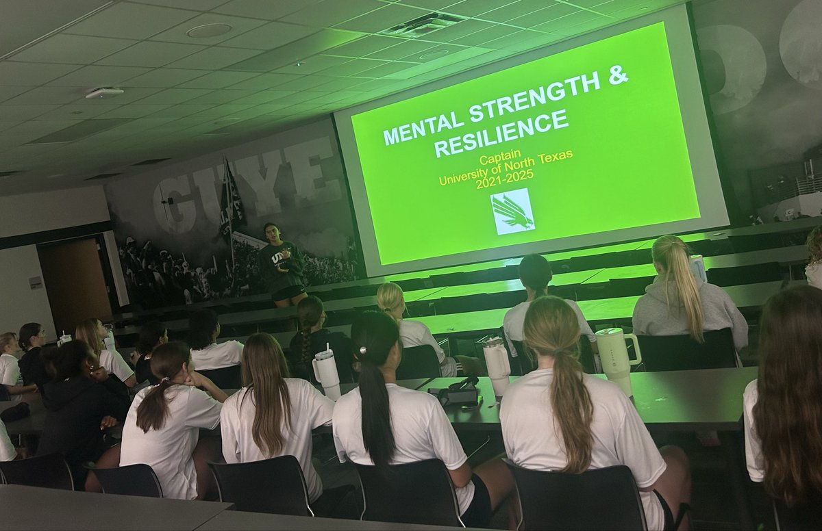 Guyer_GSoccer's tweet image. Huge thanks to UNT captain  @abi_major for her talk today on mental strength and resilience! ⚽️💪🧠🏆 #LadyWildcats #DifferentBreed #Southside #mentaltoughness #resilientmindset #GMG @meangreensoccer @DentonISDSports @dentonisd @GuyerHigh @VYPEDFW @ihss_dfw @tascosoccer @TXHSSOC