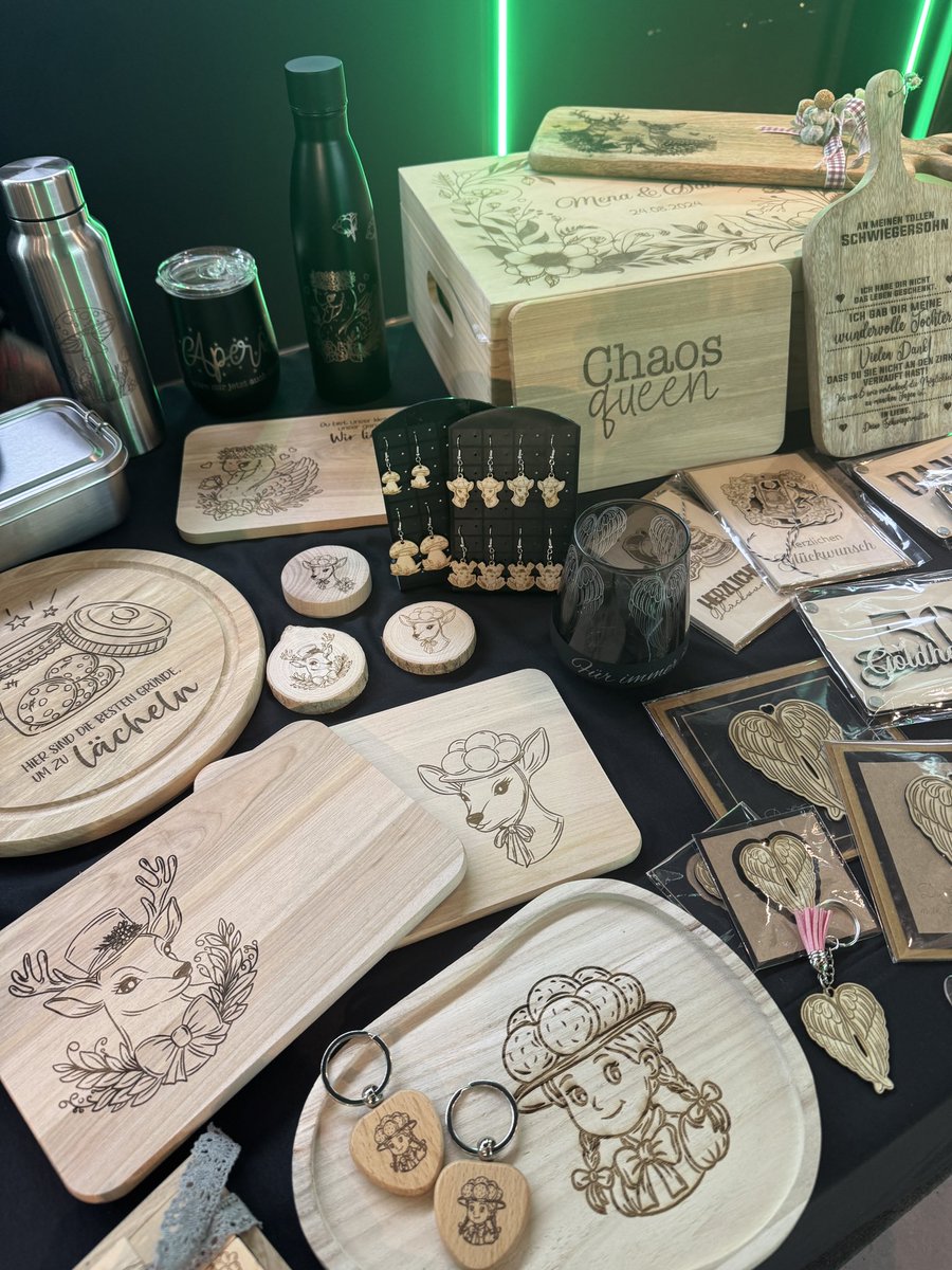 GohanBlog's tweet image. Aujourd’hui j’étais à Berlin pour découvrir la nouvelle graveuse chez Xtool, la F2 Ultra UV qui permet notamment de graver dans du verre ou du cristal en 3D. Le résultat est vraiment impressionnant !