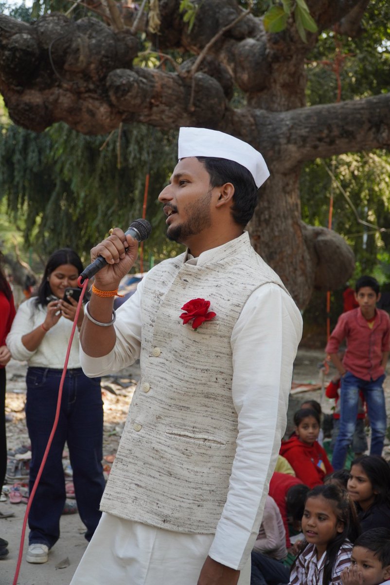 SwaranantOrg's tweet image. A fun-filled awareness session with &quot;Chacha Nehru&quot; himself! Listening, laughing, and learning - the perfect Children&apos;s Day blend

#ChildrensDayCelebration #ChachaNehru

#InteractiveLearning #NGOIndia

#ForTheChildren #NGOLife

#CommunityEngagement #YouthAwareness

#LearningFun