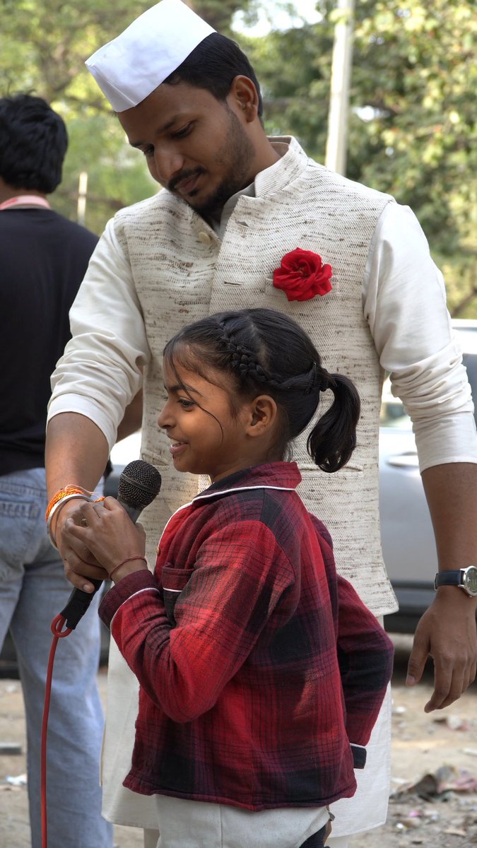 SwaranantOrg's tweet image. A fun-filled awareness session with &quot;Chacha Nehru&quot; himself! Listening, laughing, and learning - the perfect Children&apos;s Day blend

#ChildrensDayCelebration #ChachaNehru

#InteractiveLearning #NGOIndia

#ForTheChildren #NGOLife

#CommunityEngagement #YouthAwareness

#LearningFun