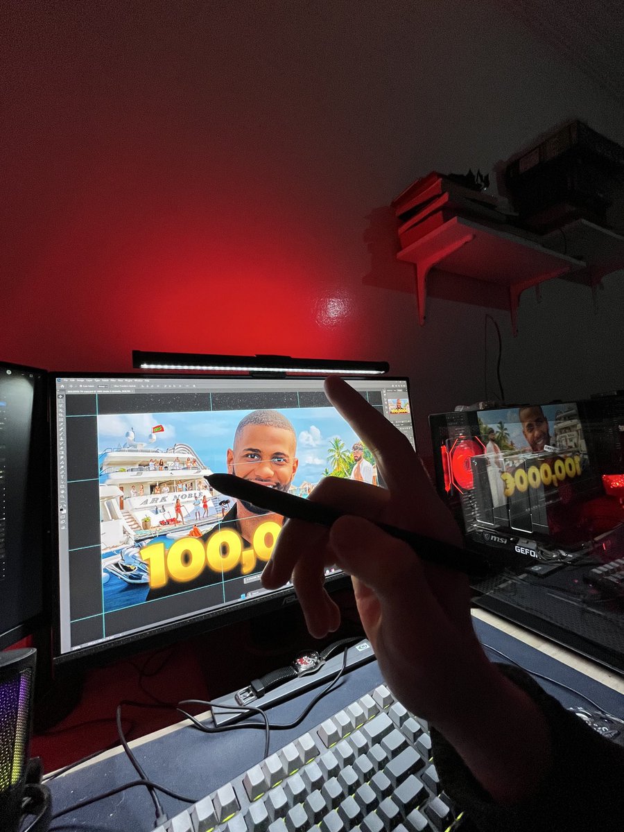 HoussamDesigner's tweet image. 4th thumbnail of the day almost done!