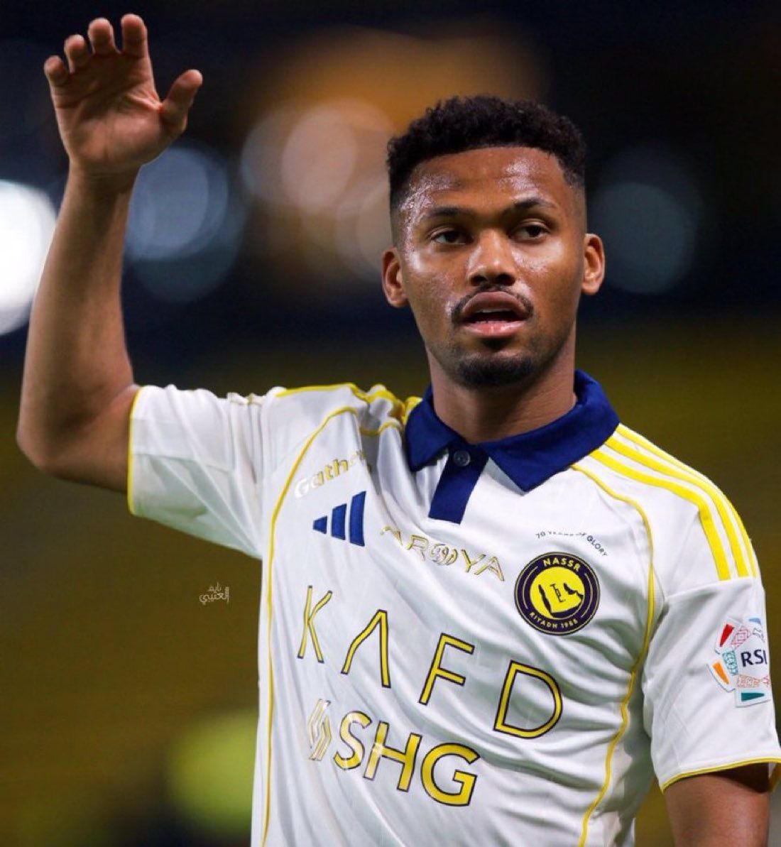 Ali_alabdallh's tweet image. 🚨 | اصبح الكابتن ايمن يحيى جاهزًا للمشاركة بعد ان شارك في تدريبات اليوم وذالك بعد تعافيه من الاصابة