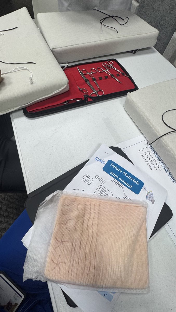 OMAR23tv's tweet photo. X
ولله الحمد، انتهيت من برنامج Basic Operative Surgical Skills (BOSS) وخلال البرنامج كنت ألاحظ تطوري يوم عن يوم بشكل جدا ملحوظ، شكرا لكل الاستشاريين والأطباء على صبرهم وعلى كل معلومة و مهارة تعلمتها منهم، والقادم أجمل بإذن الله 🤍. #BOSS https://t.co/Z1vJnA2y4G