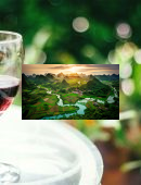 風雨同舟共前行，陪伴是最暖牽掛。📖Every cloud has a silver lining.