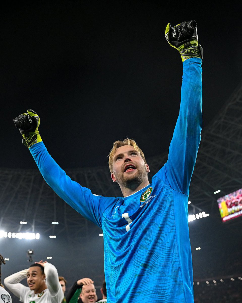 IrishPropaganda's tweet image. The best keeper in UEFA World Cup qualifying, Ireland’s Caoimhin Kelleher 

Caoimhin was the highest rated keeper throughout Europe 

🇮🇪👏🏻