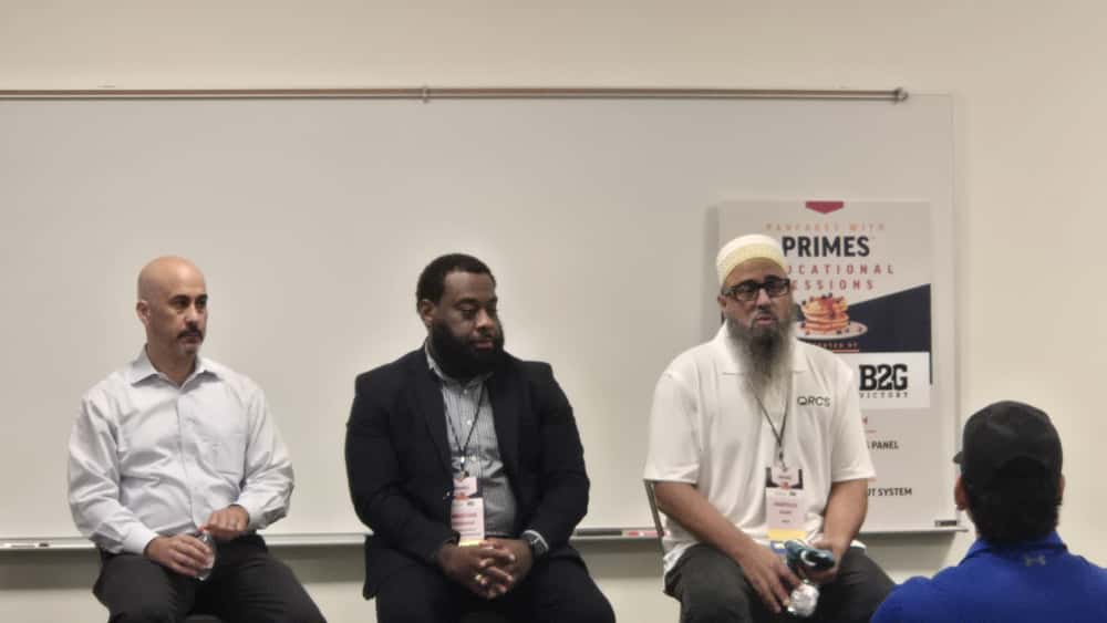 QRecycling_'s tweet photo. QRCS sponsored and spoke at Pancakes with the Primes hosted by MD Anderson and organized by the amazing folks at @B2GVictory 🥞

Murtaza Badri joined the Success Panel to share lessons on scaling through public projects and community partnerships.
#QRCS #B2GVictory #MDAnderson https://t.co/5PTpVr6PUg