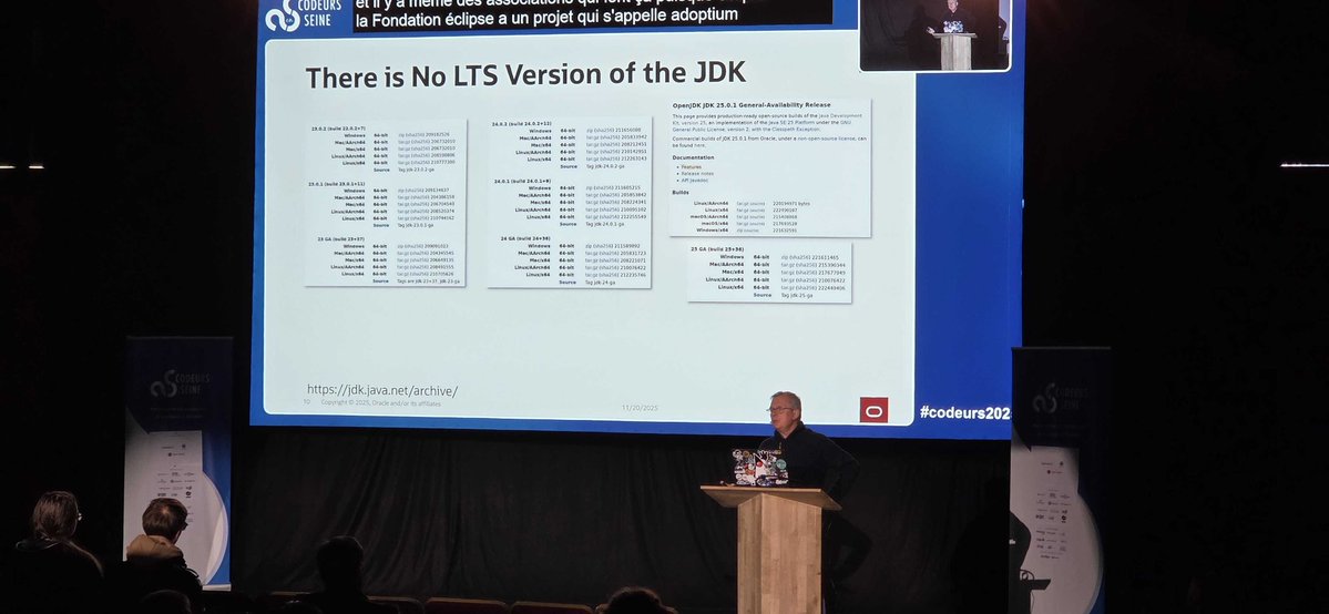 codeursenseine's tweet image. ⚙️ José Paumard nous emmène de Java 21 à Java 25 : nouveautés de langage, APIs modernes et boost de perf. #Codeurs2025