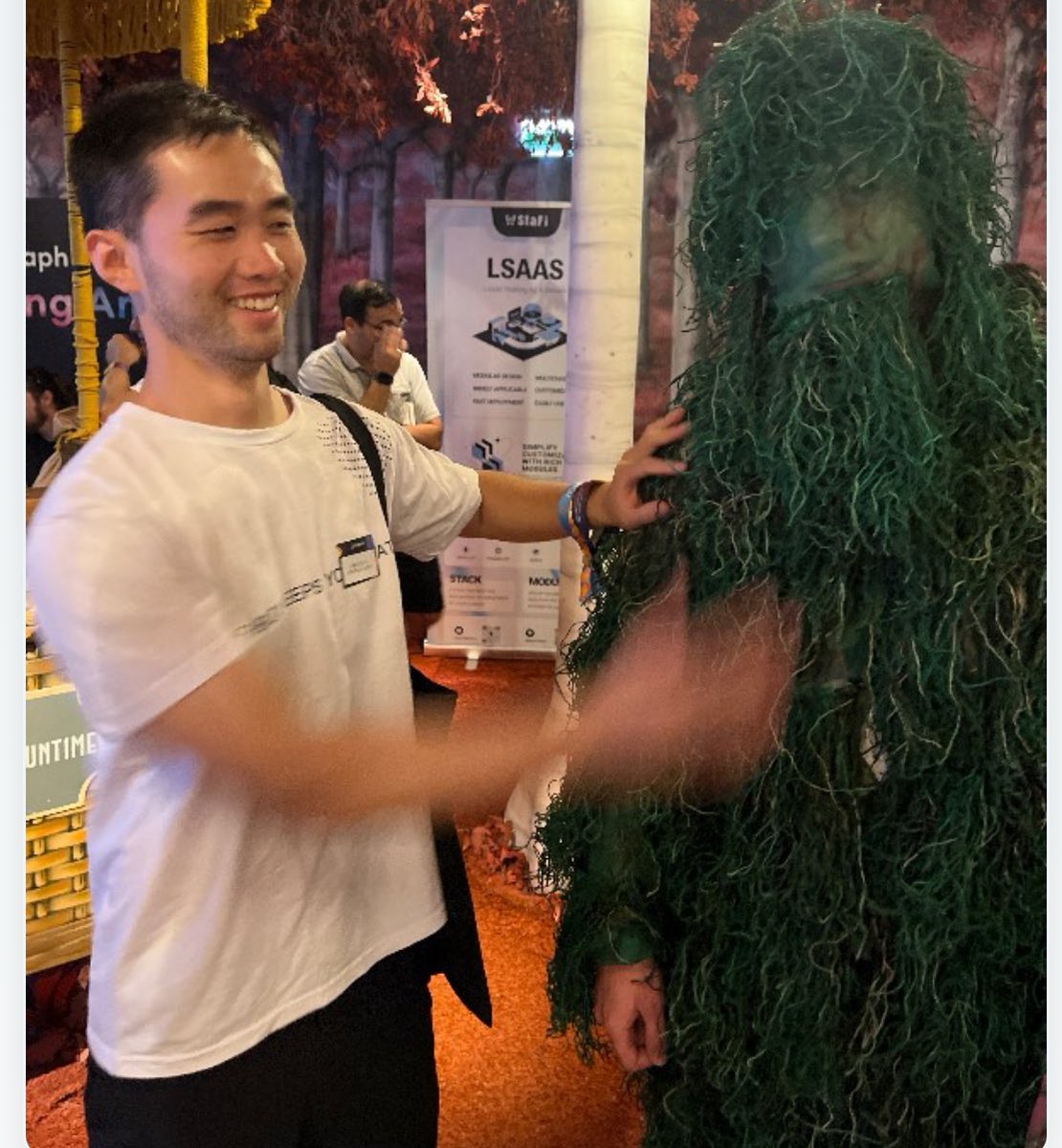 giovannifulin's tweet image. Reminder to touch grass.

I touched at @EFDevcon, verified on-chain by @MinaProtocol 🌱✨ #touchgrass #devconnect