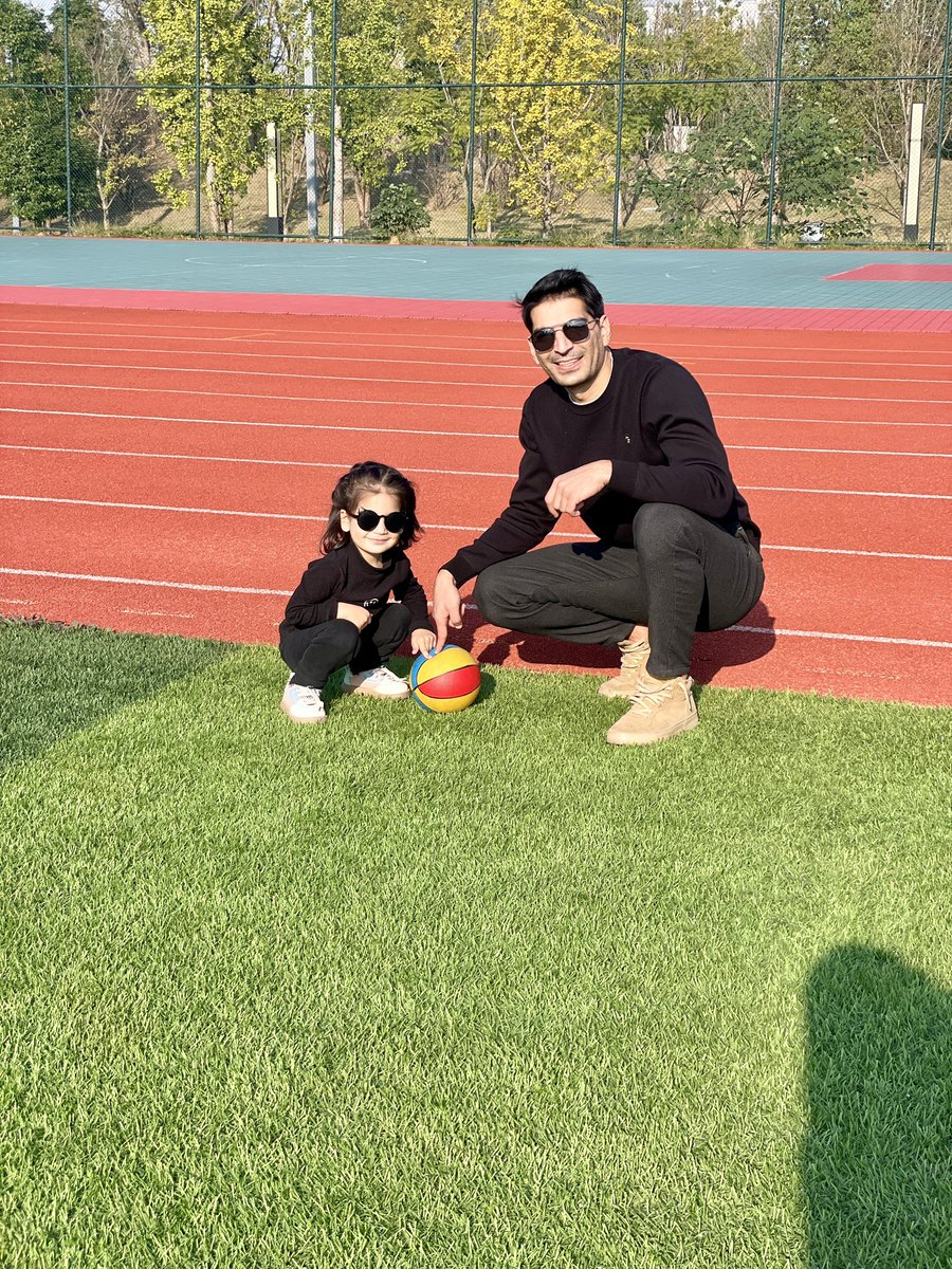 JasimKhan38's tweet image. Let’s do it 👍🏻

Time to put my armor on and defend my PhD thesis. 🤺🛡️

#PhD #phdlife #phddissertationwritinghelp