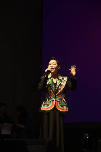 PIBImphal's tweet image. WAVES Film Bazaar Sets Sail in Goa with a Celebratory Inaugural Gathering

The market brings together 300 film projects and delegations from over seven countries

#IFFI #IFFI2025

More :pib.gov.in/PressReleasePa…