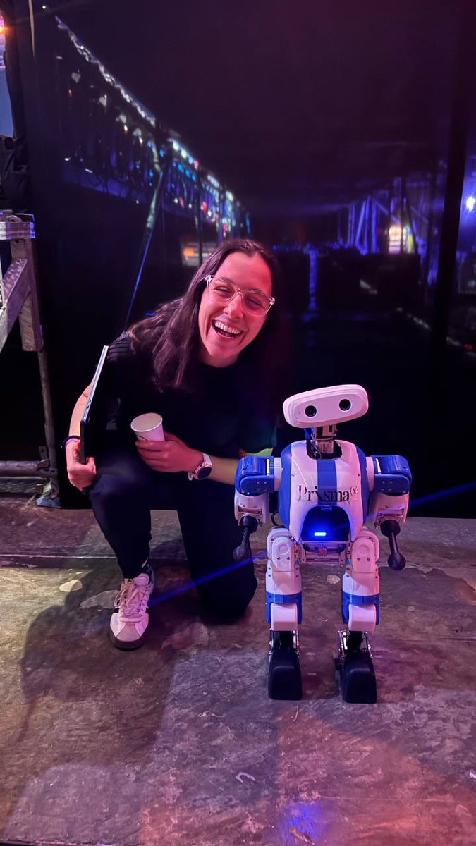 0xpili_'s tweet image. i am making good new friends at @AgenticZero thanks to @PrismaXai