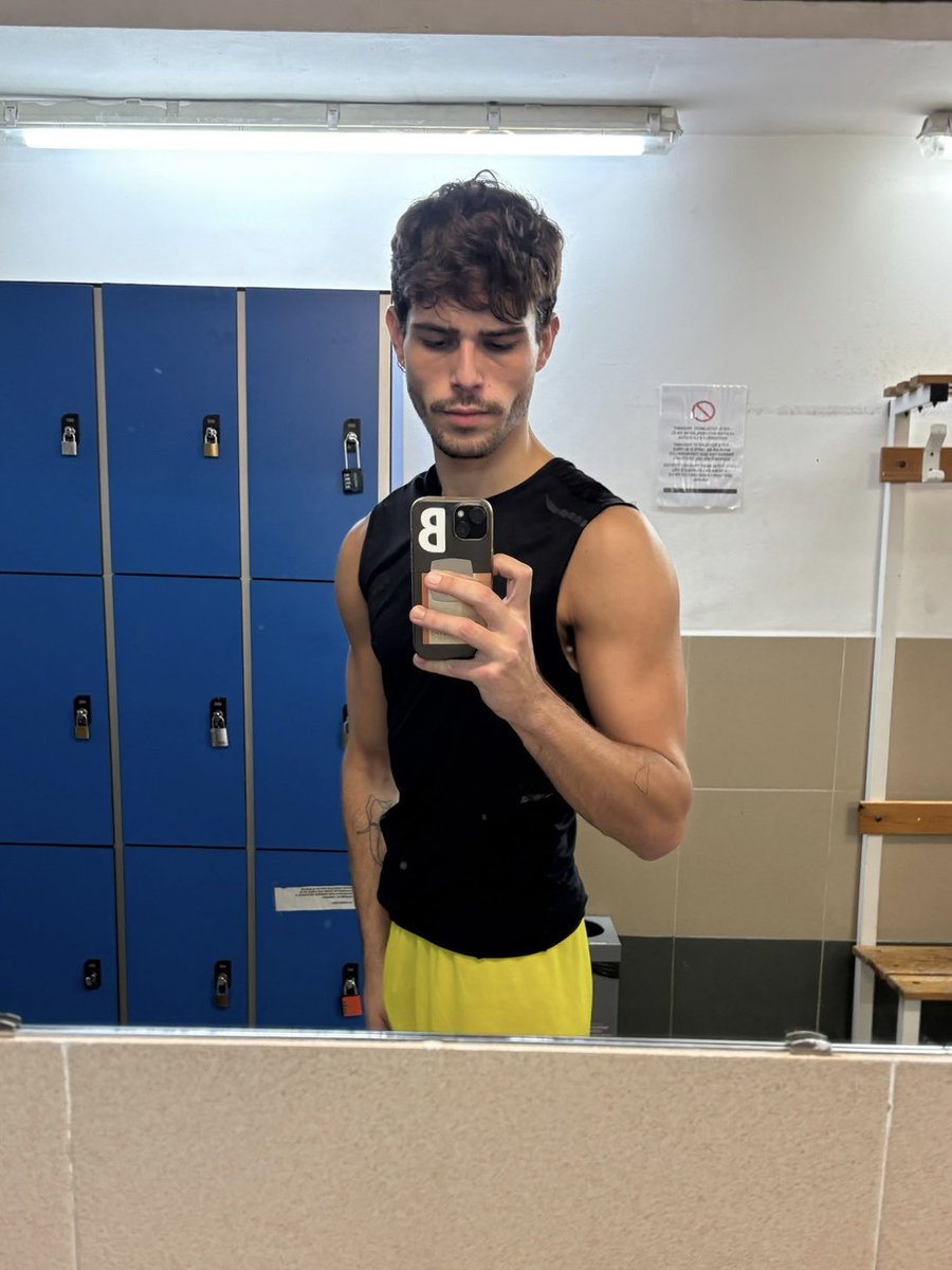 quesada_borja's tweet photo. Retomamos 
•
•
•

#men #mensfashion #menswear #mensstyle #porboysmen #fashion #fashionstyle #fashionable #fashionphotography #gayboy #gayteen #gayguy #gaymen #boy #boystyle #boyswillbeboys #gayman #gayboy #photooftheday #gay #gayboy #gaypt #gayporto #gaybrasil #gayespaña https://t.co/jLPAKjAf7u
