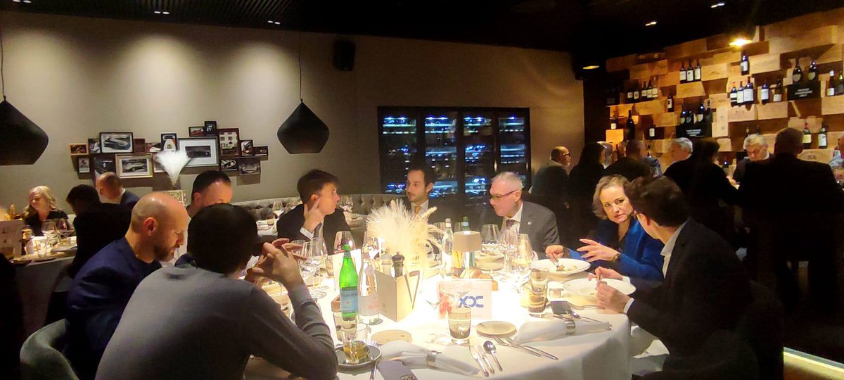 XDCNetwork's tweet image. XDC Network at Lugano Finance Forum 2025 — On Stage with Incore Bank, Arkadia Digital &amp;amp; 21Shares

XDC Network shared stage for panel discussion at the Lugano Finance Forum, featuring leaders from XDC Network, Incore Bank, Arkadia Digital, and 21Shares — explored:
-…