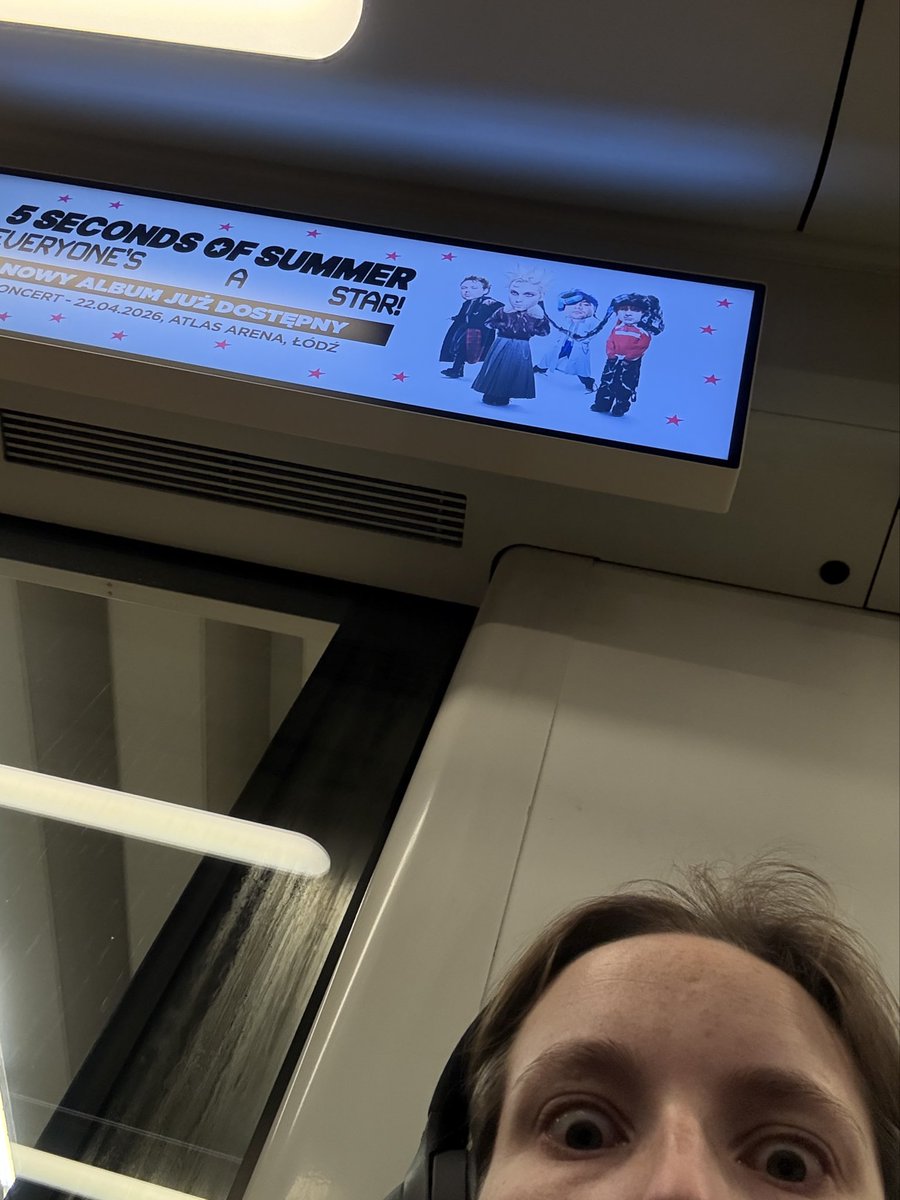 cliffordgolds's tweet image. they’re right above me, aren’t they?